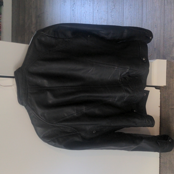 Wilson's women's black leather jacket - Picture 4 of 7